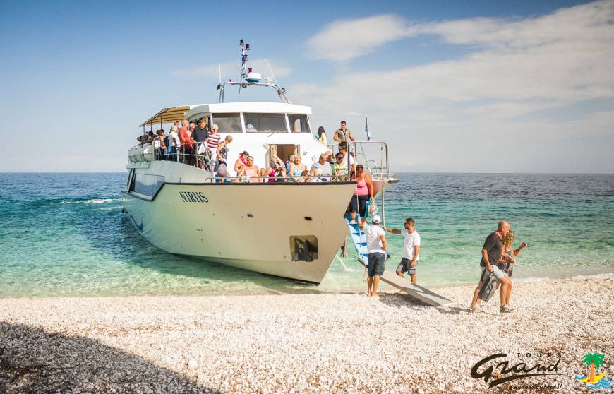 Mini Myrtos beach