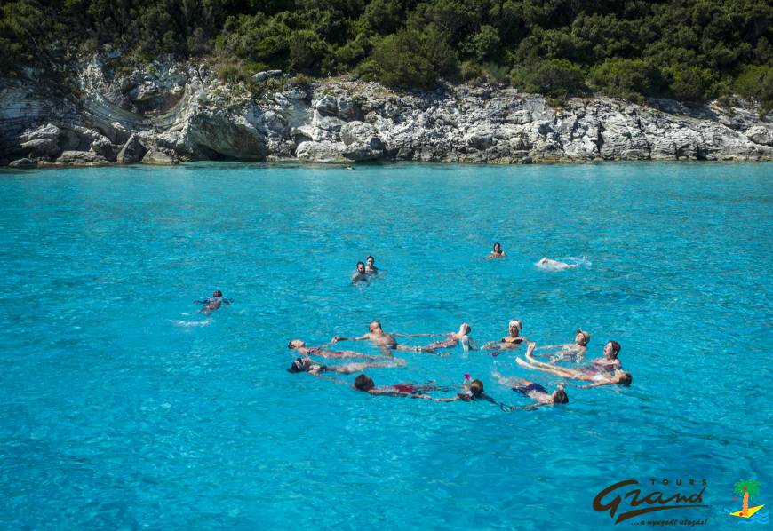Paxos-Antipaxos