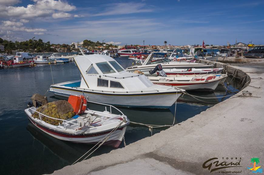 Agios Sostis kik&ouml;tő